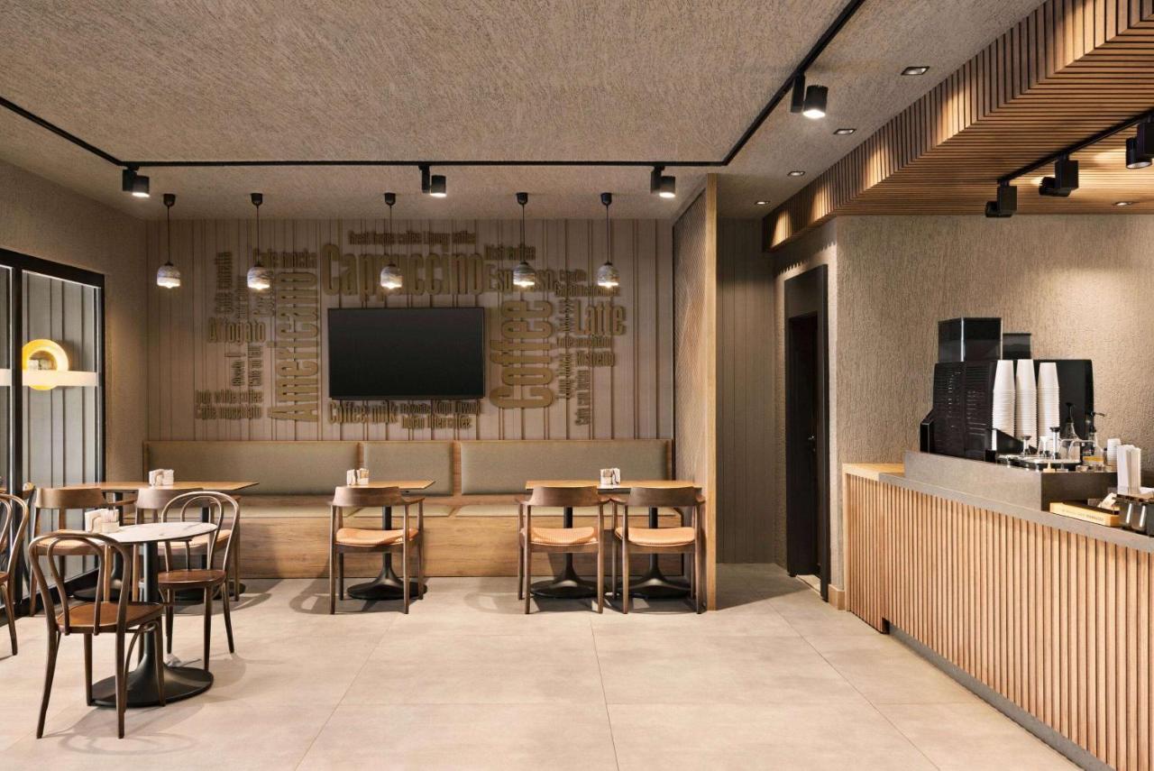 Ramada By Wyndham 에르주룸 외부 사진